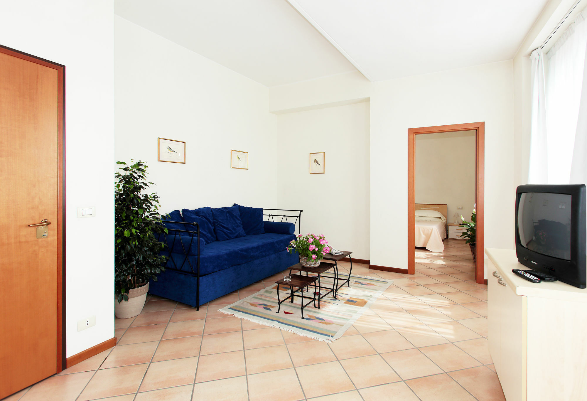 Residenza Cavour Aparthotel Parma Luaran gambar